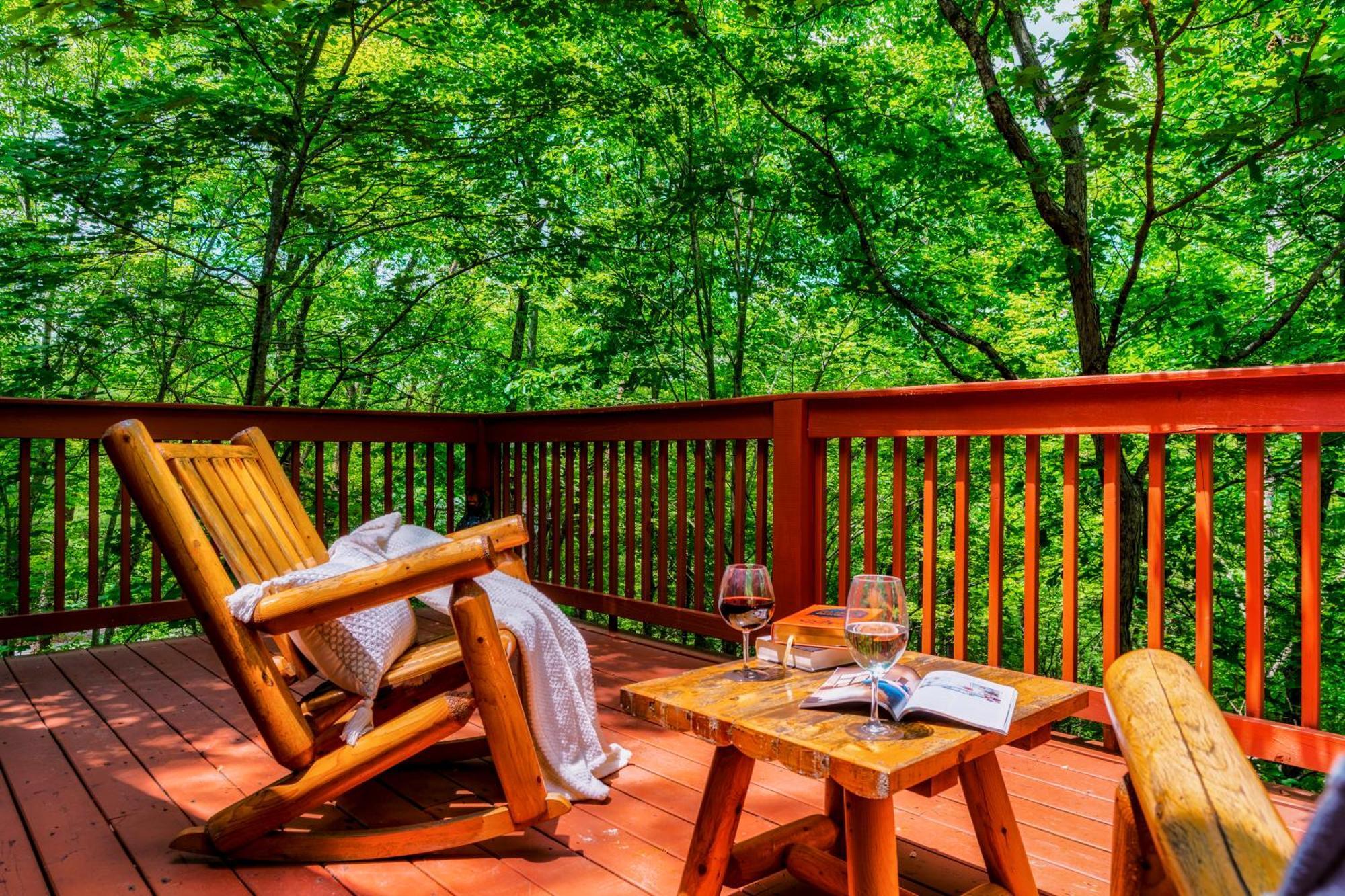 Cabin In A Gated Resort With Seasonal Resort Pool Pigeon Forge Exterior photo