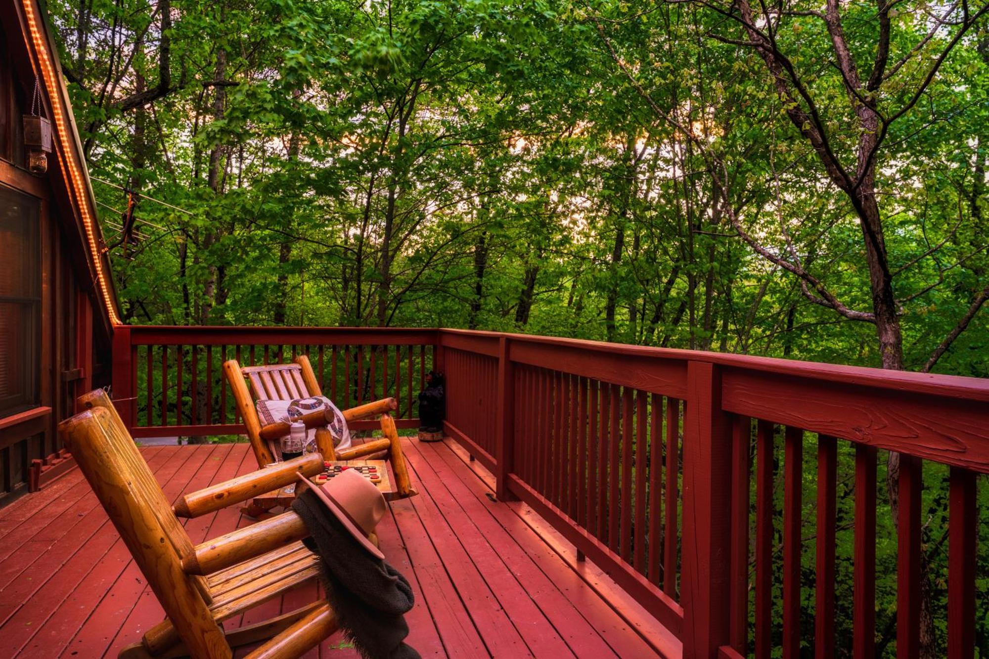 Cabin In A Gated Resort With Seasonal Resort Pool Pigeon Forge Exterior photo