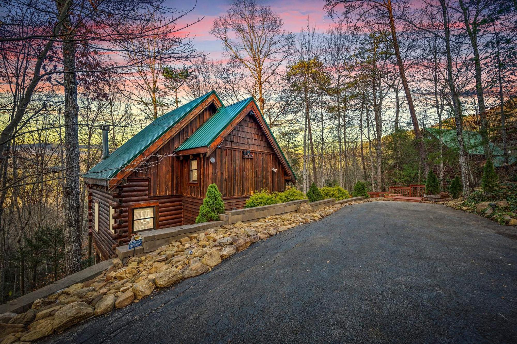 Cabin In A Gated Resort With Seasonal Resort Pool Pigeon Forge Exterior photo